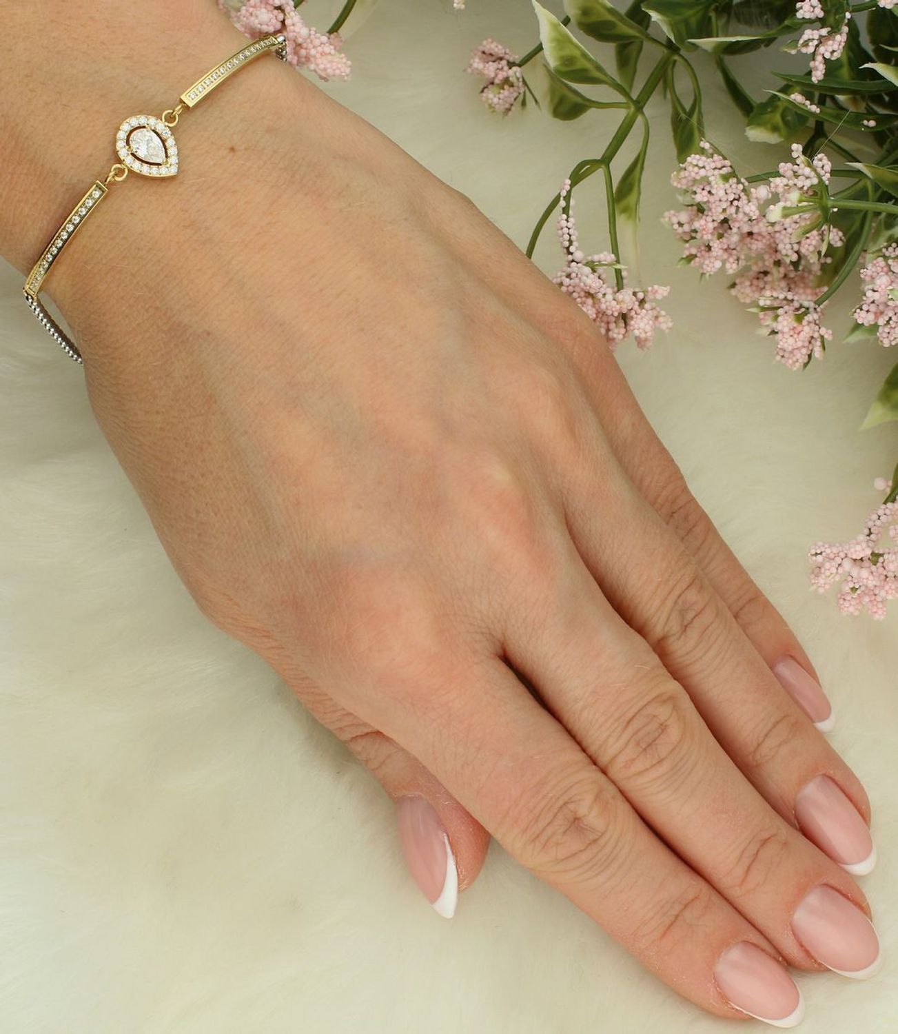 Bransoletka damska Nomination Royaldream z cyrkonią w kształcie kropli 029802 015.png